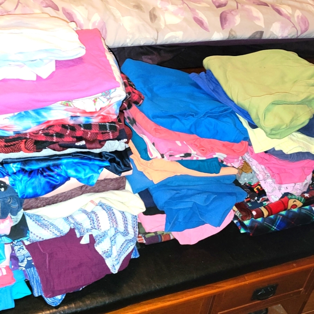 Lot of 3x & 4x clothes